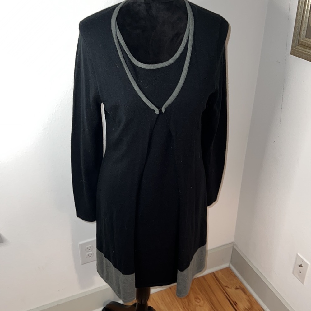 Susan Lawrence Sz M 100% acrylic sweater dress black gray edges - Picture 1 of 7